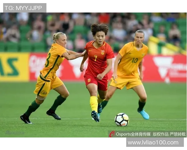 女足球星科尔夫的成长历程与辉煌成就分析