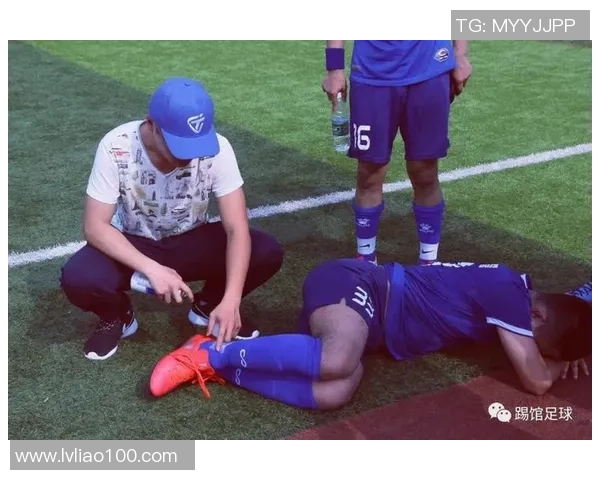 如何选择和搭配足球球星球袜展现最佳穿搭效果与竞技风采