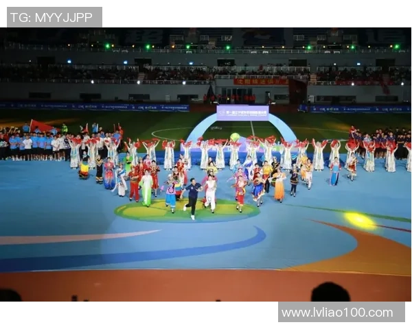 抠图足球球星创意大赏展现绿茵英雄不同风采与视觉艺术魅力