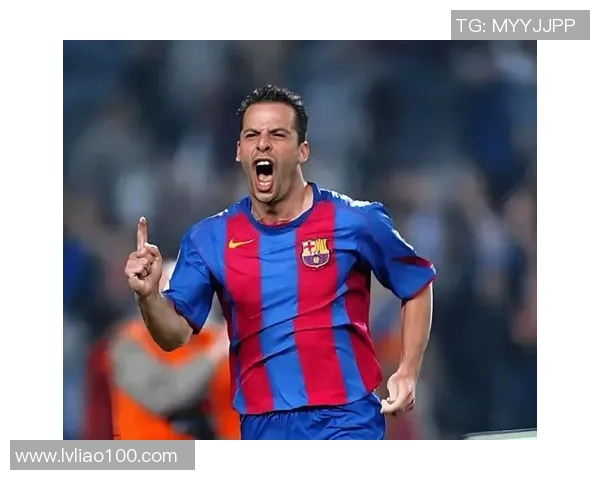 暴牙足球球星的传奇人生与球场风采揭示不为人知的成长故事