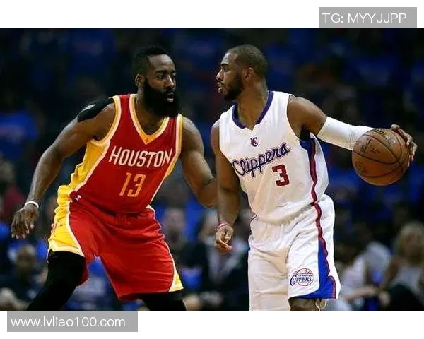 篮球球星与足球球星对比分析：各自领域的天王之争与影响力比较